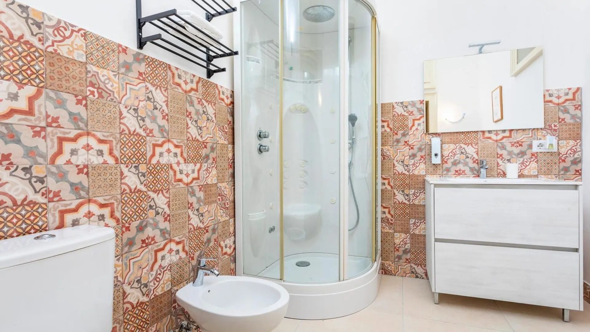 ゲストハウス Saranton House - Catania City イタリア